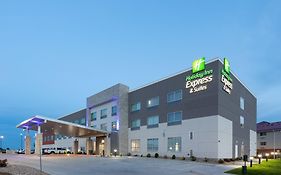 Holiday Inn Express & Suites - Firestone - Longmont By Ihg